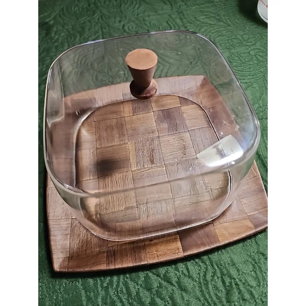 Vintage Weavewood Cheese‎ Tray With Clear Lucite Dome Lid MCM Kitchen Decor USA